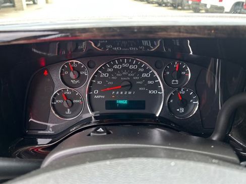 Used 2023 GMC Savana 2500 Extended image 11