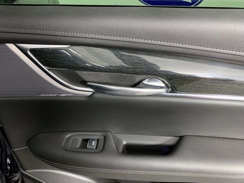 Used 2021 Cadillac XT5 Premium Luxury image 35