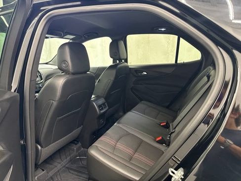 Used 2023 Chevrolet Equinox RS FWD image 18