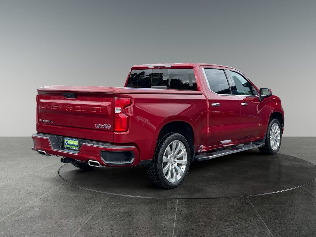 Used 2019 Chevrolet Silverado 1500 High Country w/ Technology Package AWD/4WD image 10