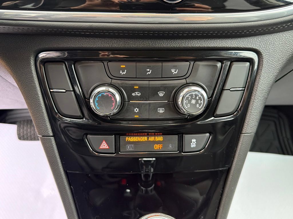 Used 2019 Buick Encore Preferred FWD image 18