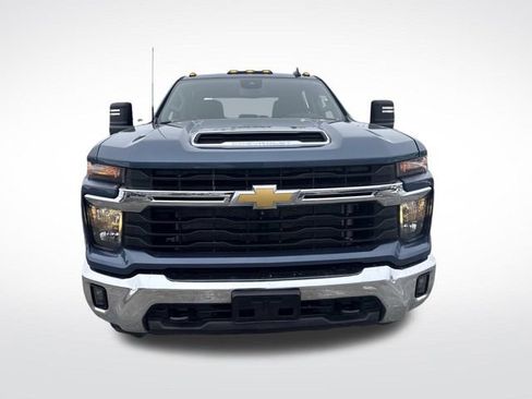 Used 2024 Chevrolet Silverado 2500 LT w/ All Star Edition image 10