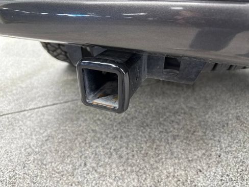 Used 2019 RAM 1500 Big Horn AWD/4WD image 9