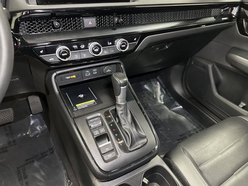 Used 2024 Honda CR-V EX-L image 29