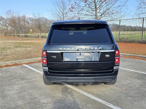 Used 2020 Land Rover Range Rover HSE image 5