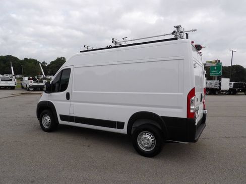 Used 2026 RAM ProMaster 2500 FWD image 4