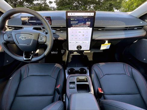 New 2025 Ford Mustang Mach-E Premium image 5