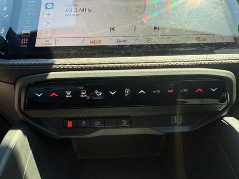 New 2026 Jeep Cherokee Limited AWD/4WD image 14