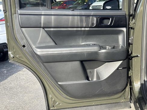 Used 2025 Hyundai Santa Fe Calligraphy FWD image 11