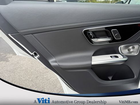 Certified 2024 Mercedes-Benz GLC 300 4MATIC image 20