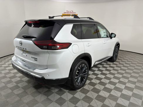 New 2026 Nissan Rogue Platinum image 6