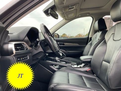 Used 2022 Kia Telluride SX image 9