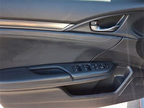 Used 2018 Honda Civic Sport Touring image 12