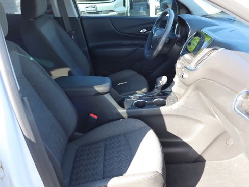 Used 2023 Chevrolet Equinox LT FWD image 35