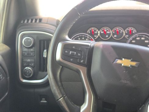 Certified 2020 Chevrolet Silverado 1500 LT w/ Texas Edition AWD/4WD image 18