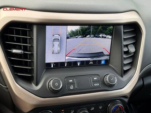 Used 2023 GMC Acadia Denali w/ Denali Technology Package AWD/4WD image 31