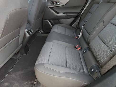 New 2026 Chevrolet Equinox LT image 30