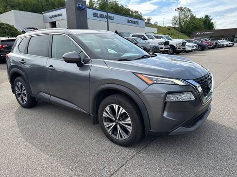 Certified 2022 Nissan Rogue SV w/ SV Premium Package AWD/4WD image 7