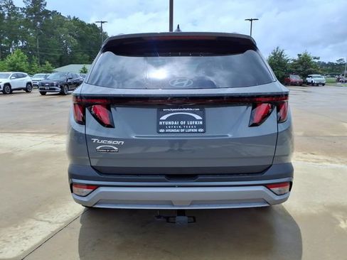 New 2026 Hyundai Tucson SEL FWD image 3