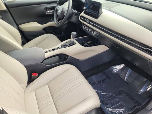 Certified 2025 Honda HR-V EX-L image 20