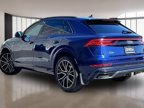 Used 2019 Audi Q8 Prestige AWD/4WD image 4