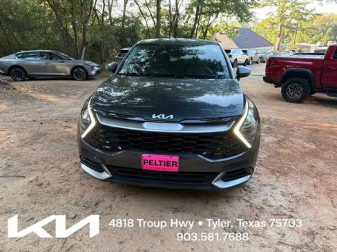 Certified 2024 Kia Sportage EX FWD image 2
