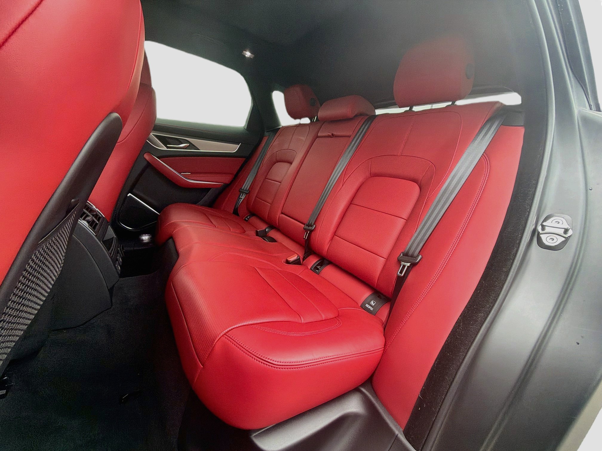 Used 2026 Jaguar F-PACE R-Dynamic S AWD/4WD image 20