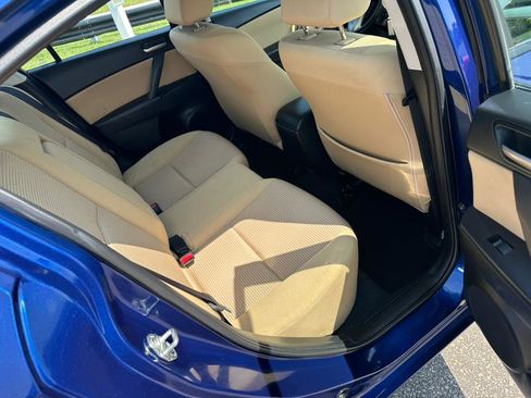 Used 2012 MAZDA MAZDA3 i Touring image 14