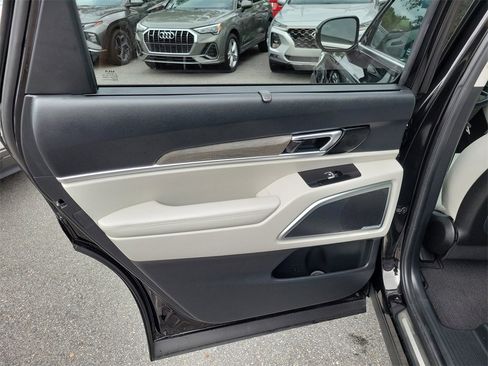 Used 2022 Kia Telluride SX w/ Towing Package image 42