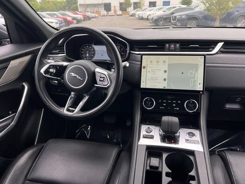 Used 2021 Jaguar F-PACE S AWD/4WD image 19
