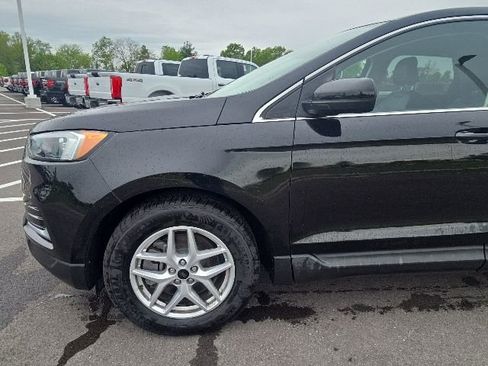 Used 2024 Ford Edge SEL AWD/4WD image 16