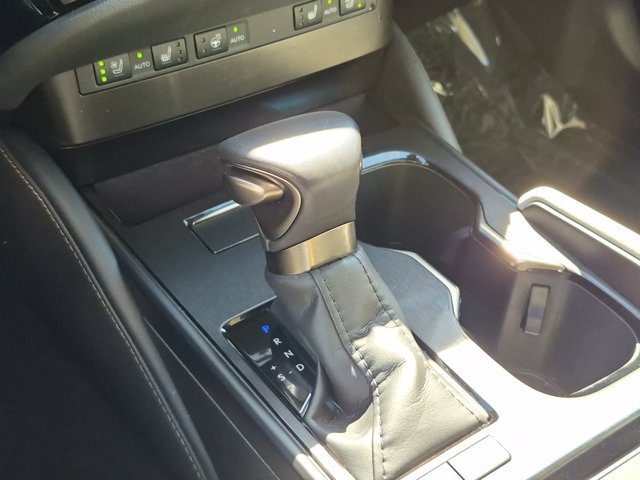 Used 2025 Lexus ES 300h w/ Premium Package FWD image 27