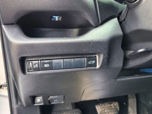 Used 2019 Toyota RAV4 XSE image 23