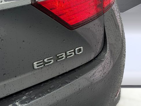 Used 2014 Lexus ES 350 w/ Premium Package image 21