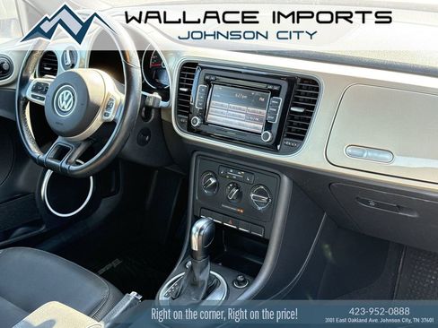Used 2013 Volkswagen Beetle 2.5 FWD image 38