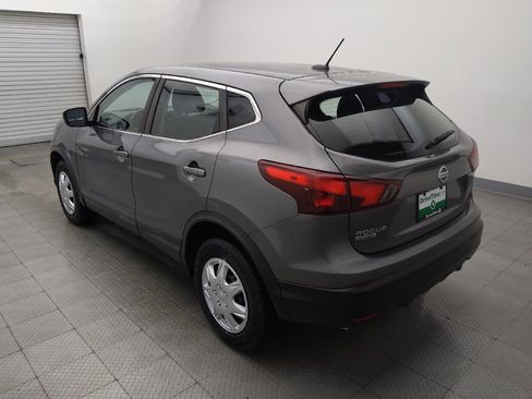 Used 2019 Nissan Rogue Sport S FWD image 5