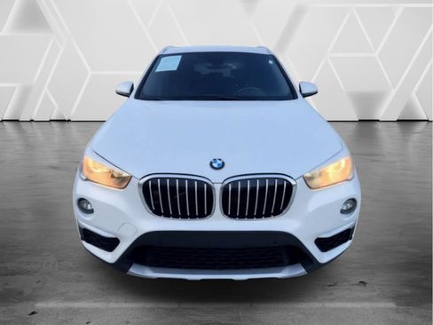 Used 2018 BMW X1 sDrive28i FWD image 3