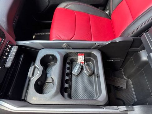 Used 2021 RAM 1500 Big Horn RWD image 19