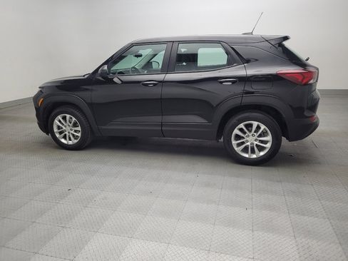 Used 2024 Chevrolet TrailBlazer LS image 3