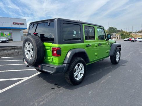Used 2019 Jeep Wrangler Unlimited Sport S image 3