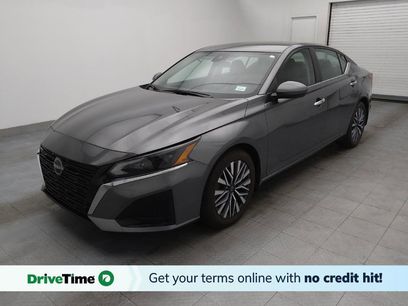 Used 2023 Nissan Altima 2.5 SV