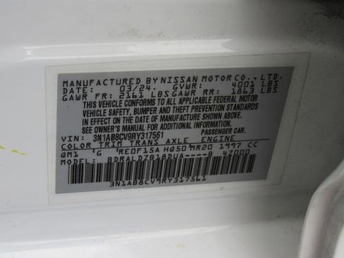 Used 2024 Nissan Sentra SV FWD image 20