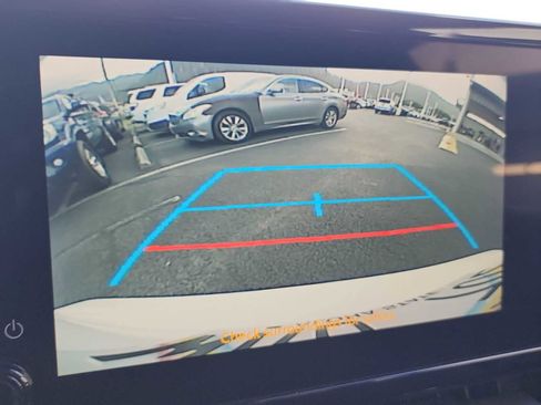 Used 2023 Toyota Corolla LE image 19