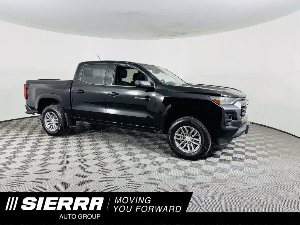 Used 2026 Chevrolet Colorado LT w/ Advanced Trailering Package RWD image 1