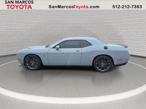 Used 2021 Dodge Challenger R/T Scat Pack image 8