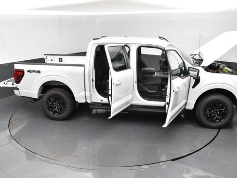 New 2025 Ford F150 XLT w/ Equipment Group 301A Standard image 32