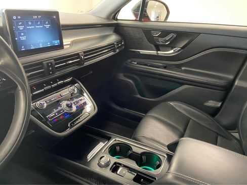 Used 2022 Lincoln Corsair Standard w/ Premium Package image 39