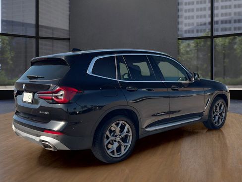 Used 2024 BMW X3 sDrive30i image 5