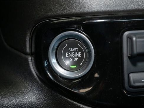 Used 2024 Chevrolet Silverado 3500 LT image 34