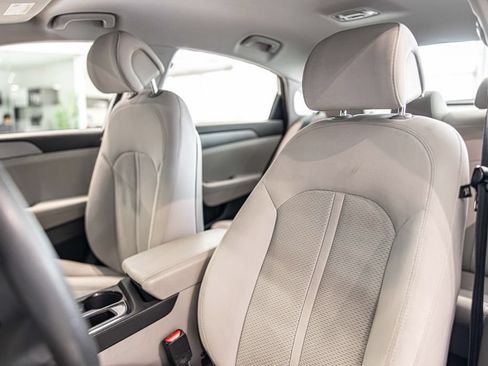 Used 2015 Hyundai Sonata SE FWD image 17